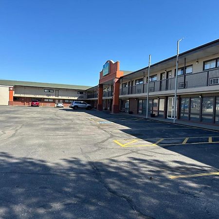 Stay Inn By Oyo Near I 80 Lincoln West Экстерьер фото